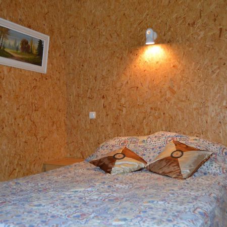 Chalet En Pleine Nature A Orsennes Avec Etang A Proximite, Ideal Pour 6 Personnes Et Animaux Admis - Fr-1-591-170 Buitenkant foto