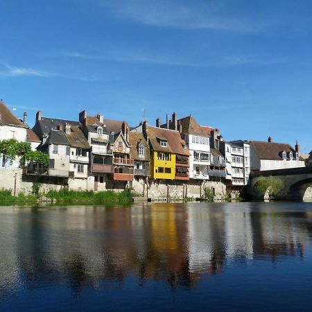 Chalet En Pleine Nature A Orsennes Avec Etang A Proximite, Ideal Pour 6 Personnes Et Animaux Admis - Fr-1-591-170 Buitenkant foto