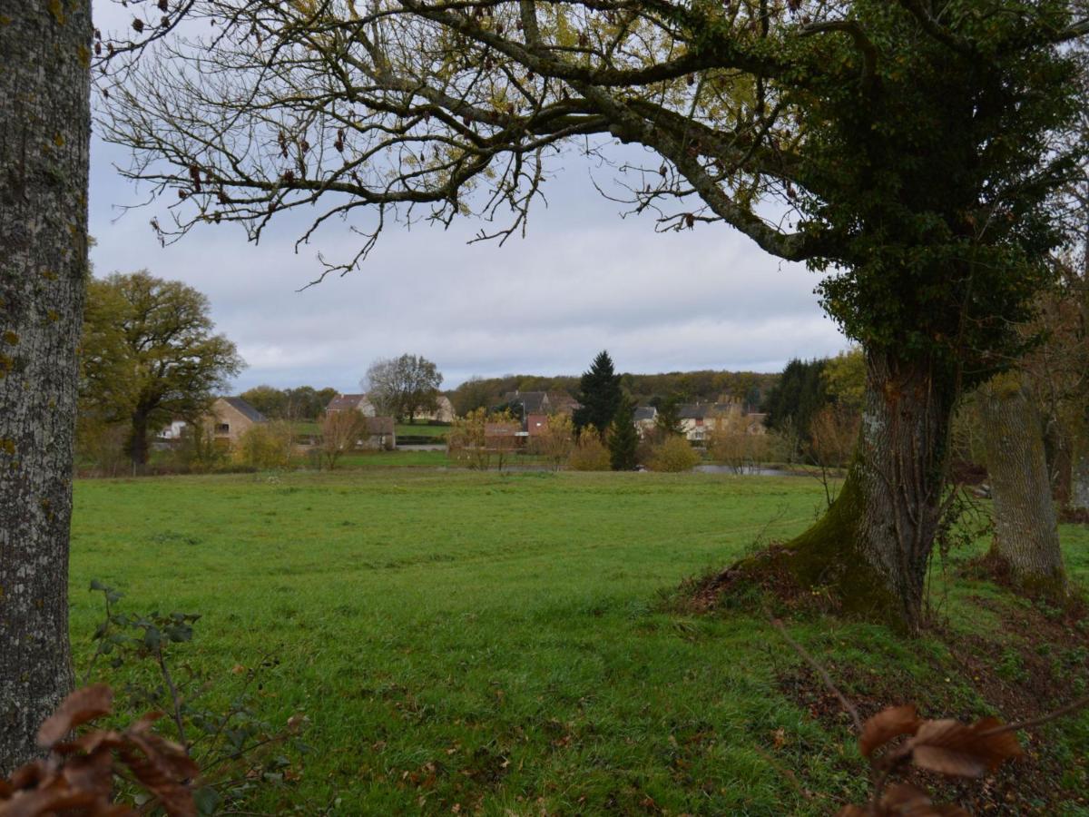 Chalet En Pleine Nature A Orsennes Avec Etang A Proximite, Ideal Pour 6 Personnes Et Animaux Admis - Fr-1-591-170 Buitenkant foto
