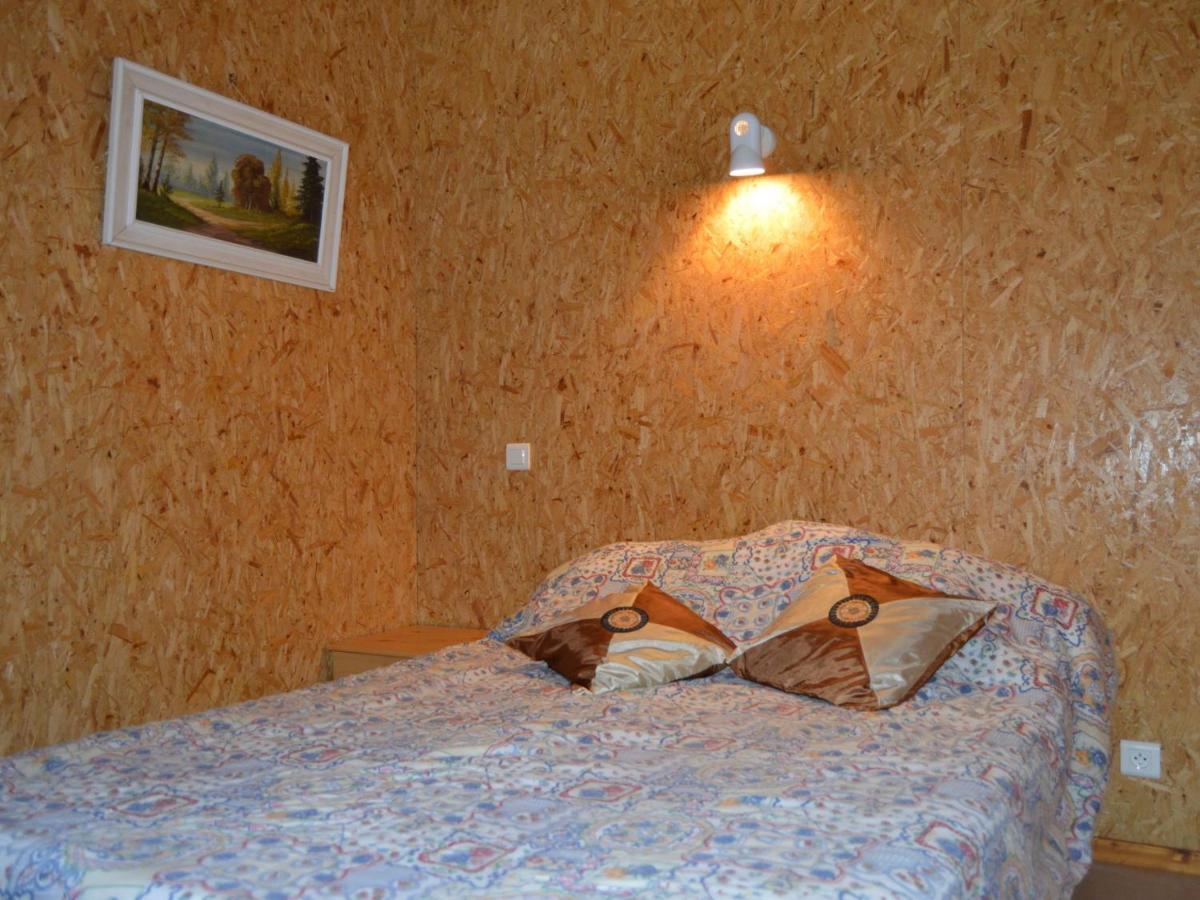 Chalet En Pleine Nature A Orsennes Avec Etang A Proximite, Ideal Pour 6 Personnes Et Animaux Admis - Fr-1-591-170 Buitenkant foto